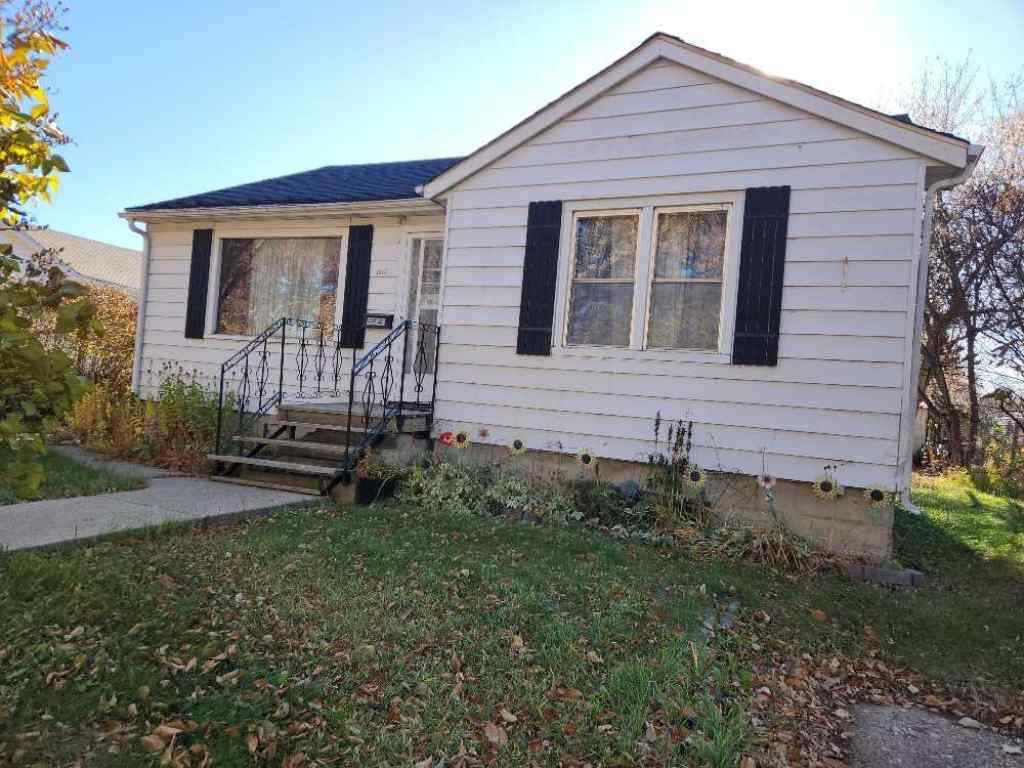 MLS® A2265465 - 4913-57 Ave .   in NONE High Prairie, Residential