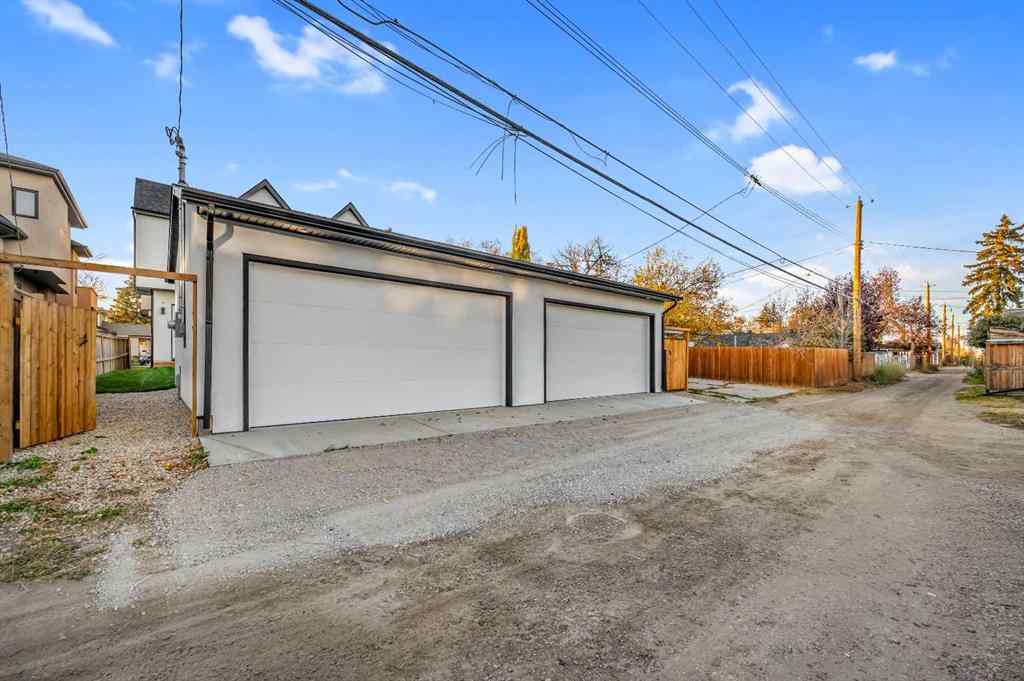 MLS® A2265468 - 3404 2 Street NW in Highwood Calgary, Residential