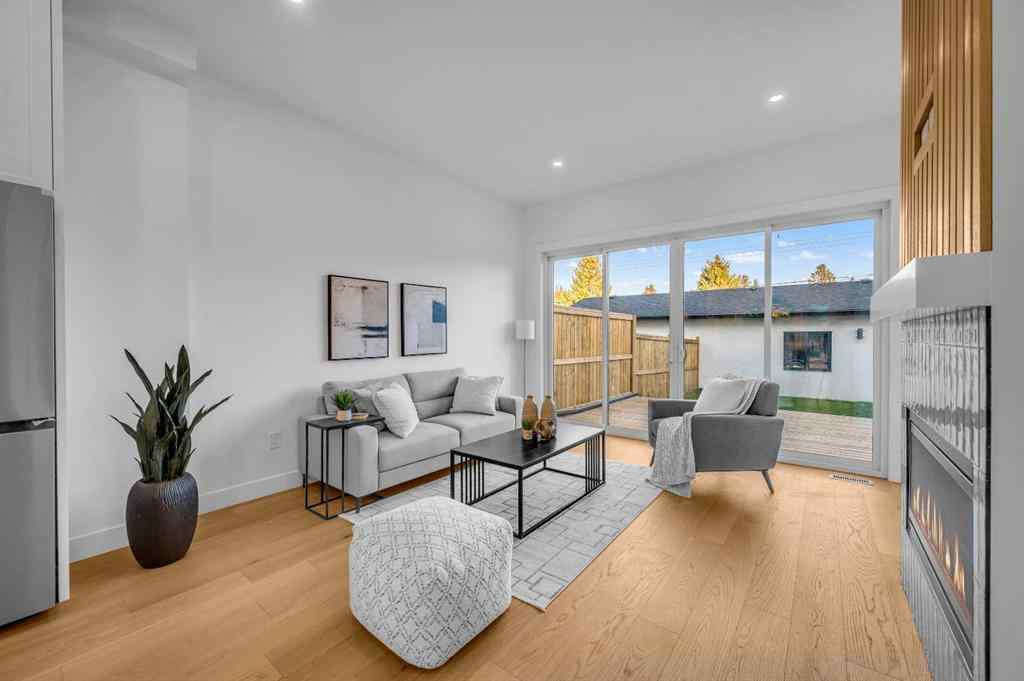 MLS® A2265468 - 3404 2 Street NW in Highwood Calgary, Residential