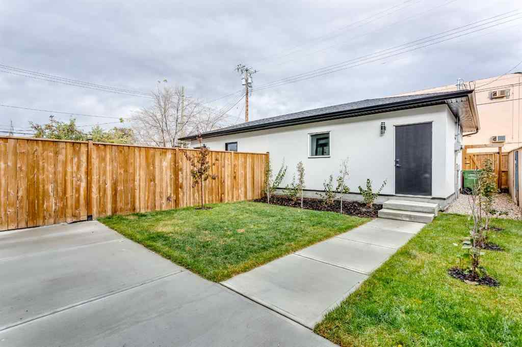 MLS® A2265469 - 4628 15 Avenue NW in Montgomery Calgary, Residential