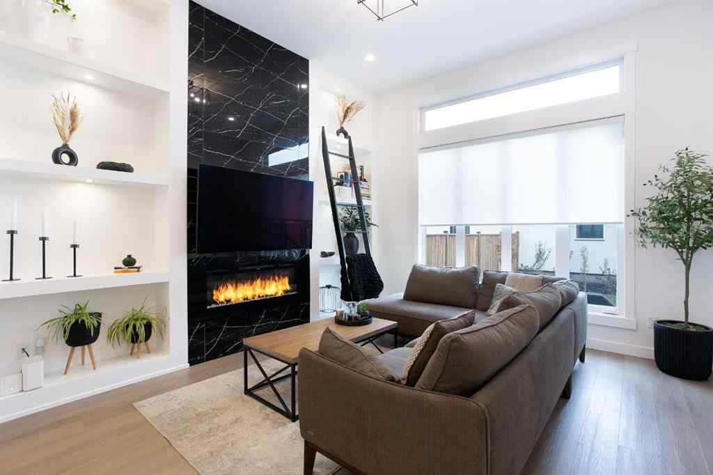 MLS® A2265469 - 4628 15 Avenue NW in Montgomery Calgary, Residential