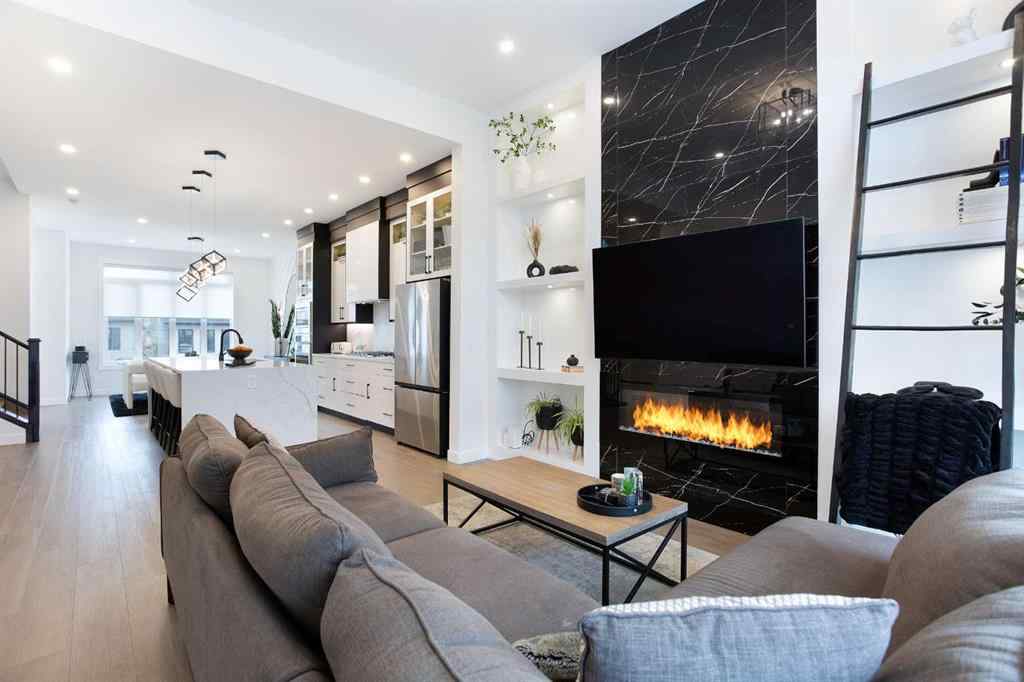 MLS® A2265469 - 4628 15 Avenue NW in Montgomery Calgary, Residential