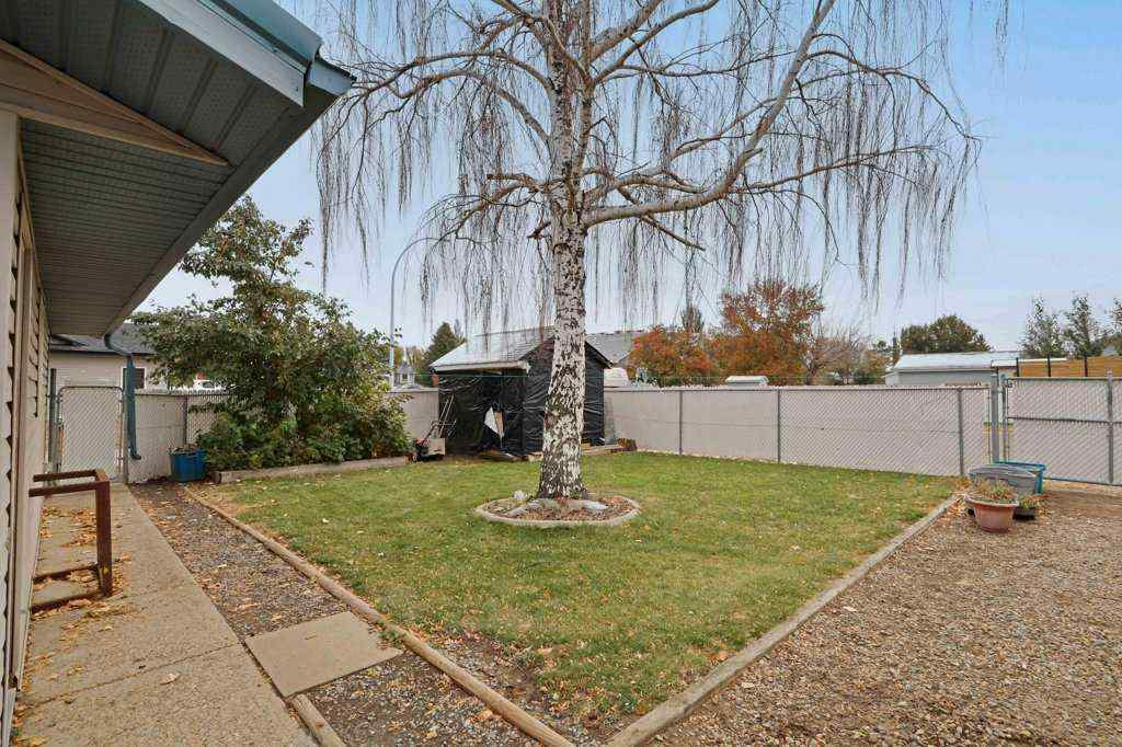 MLS® A2265470 - 144 upland Boulevard  in Uplands Brooks, Residential