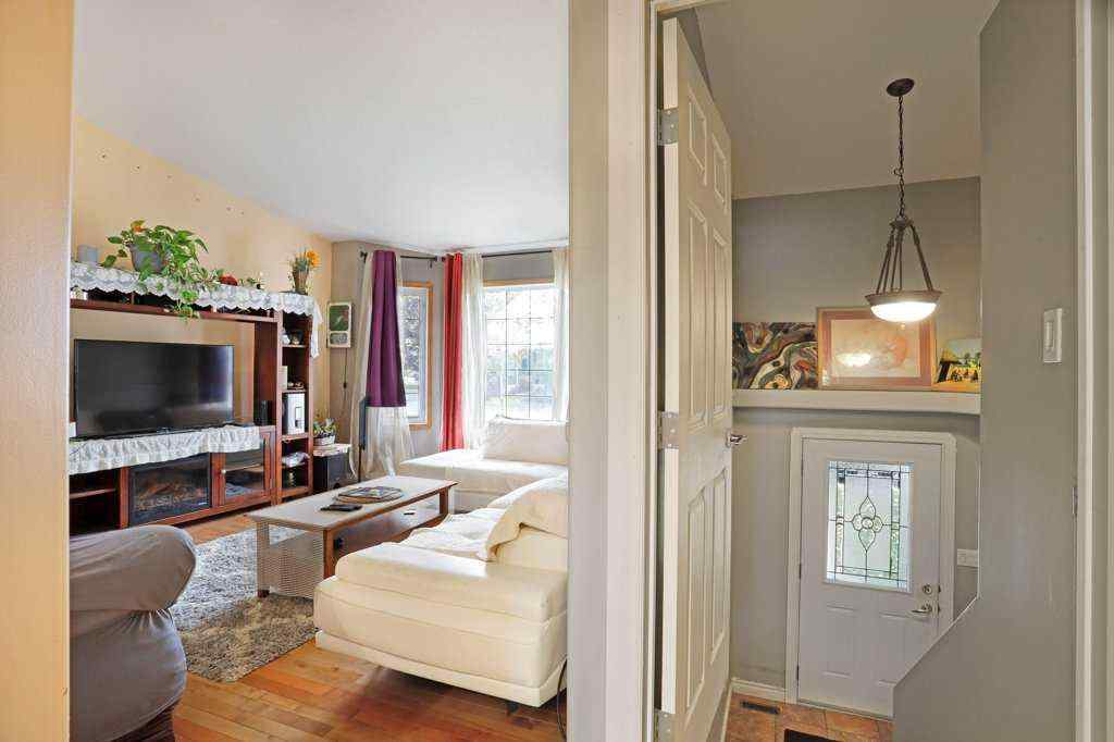 MLS® A2265470 - 144 upland Boulevard  in Uplands Brooks, Residential