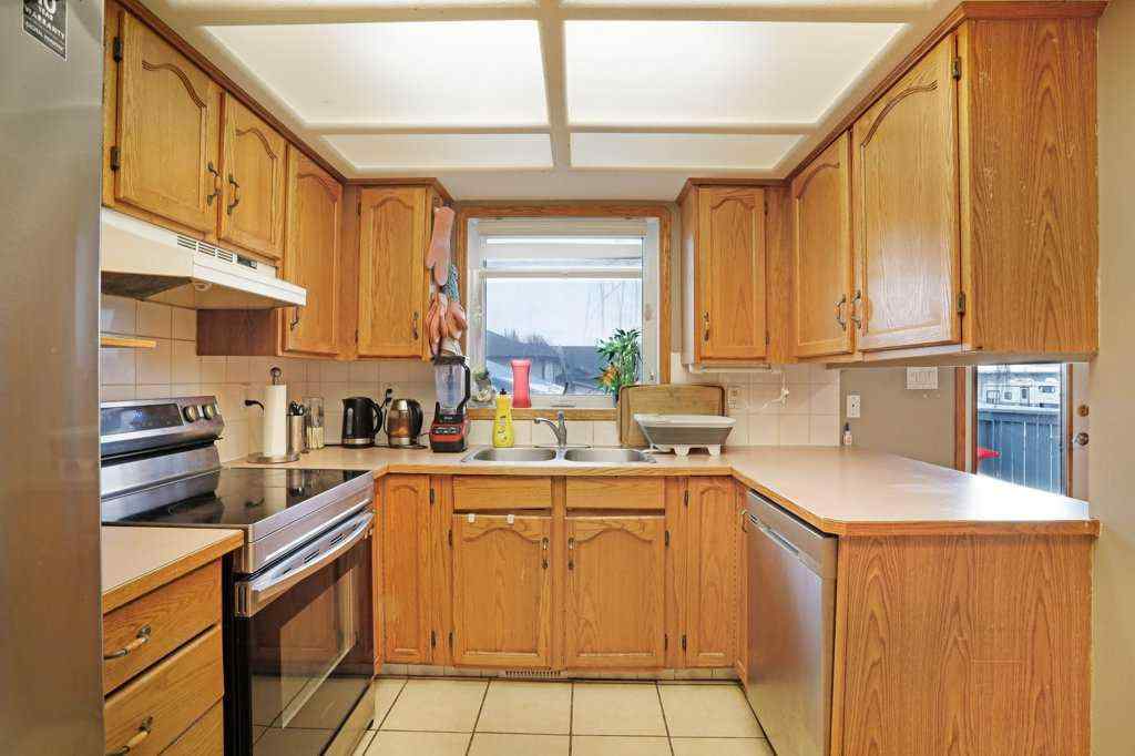 MLS® A2265470 - 144 upland Boulevard  in Uplands Brooks, Residential