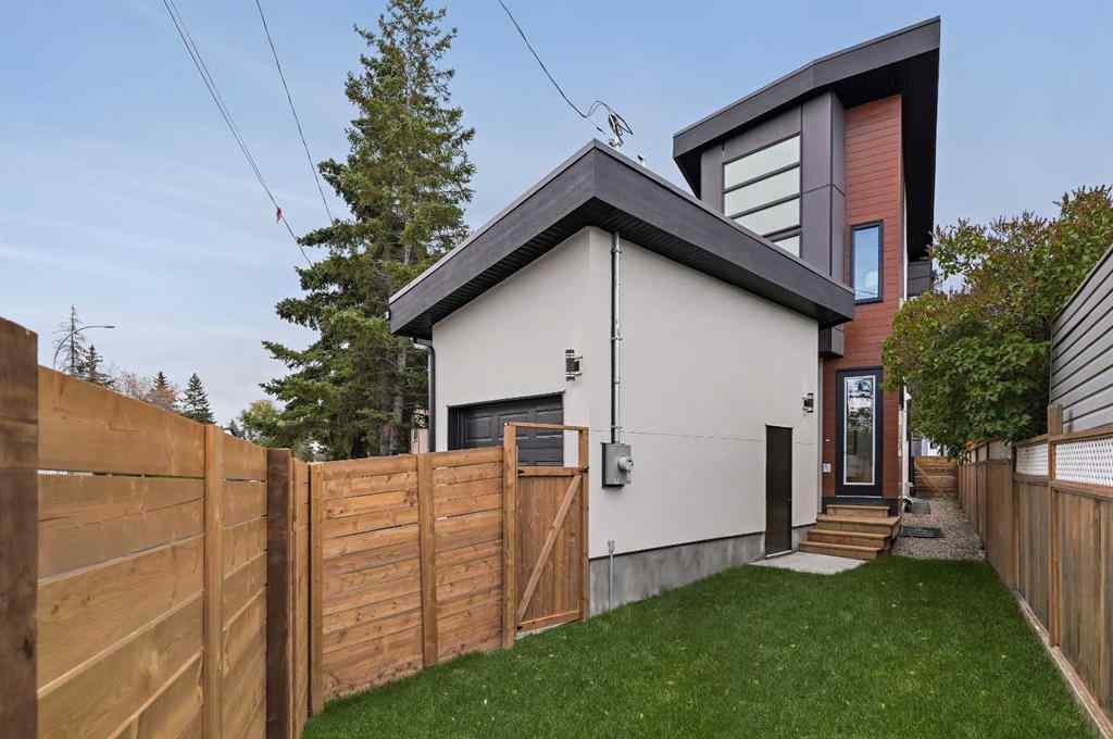 MLS® A2265473 - 7722 47 Avenue NW in Bowness Calgary, Residential