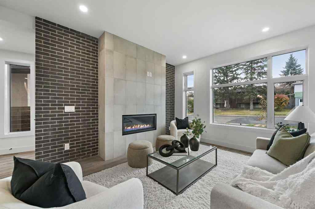 MLS® A2265473 - 7722 47 Avenue NW in Bowness Calgary, Residential