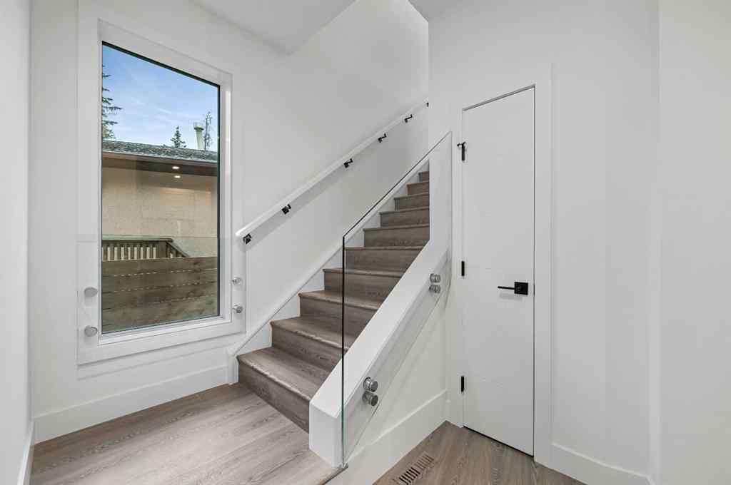 MLS® A2265473 - 7722 47 Avenue NW in Bowness Calgary, Residential