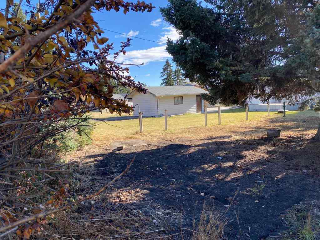 MLS® A2265474 - 408 First Street E in East End Cochrane, Residential