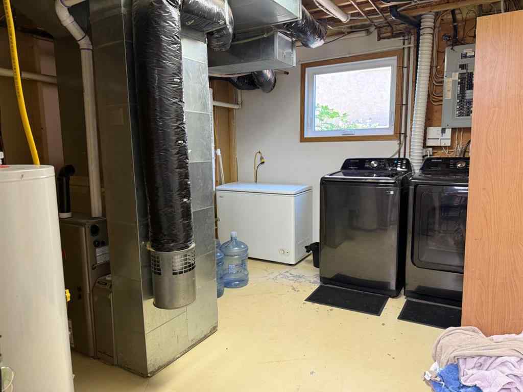 MLS® A2265477 - 92 Beech Street   in North Drumheller Drumheller, Residential