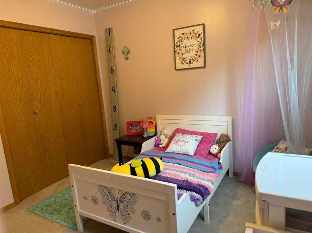 MLS® A2265477 - 92 Beech Street   in North Drumheller Drumheller, Residential