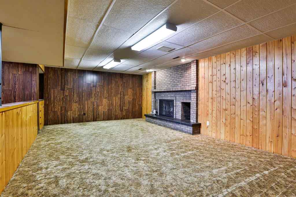 MLS® A2265479 - 204 Corvette Crescent S in Glendale Lethbridge, Residential