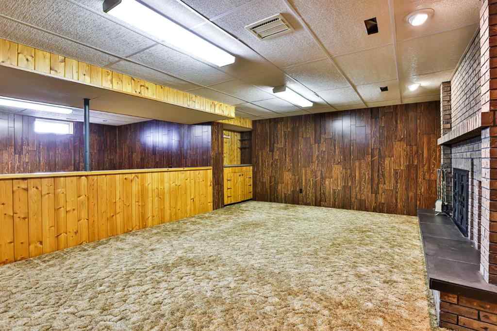 MLS® A2265479 - 204 Corvette Crescent S in Glendale Lethbridge, Residential