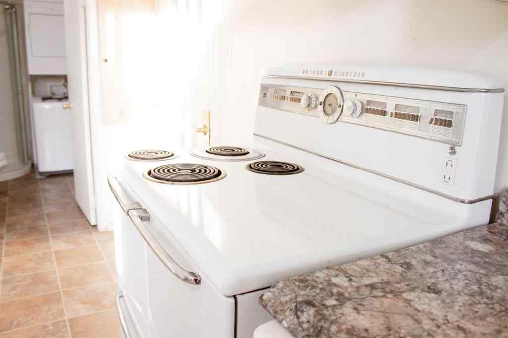 MLS® A2265481 - 9804 108 Avenue  in VLA Montrose Grande Prairie, Residential