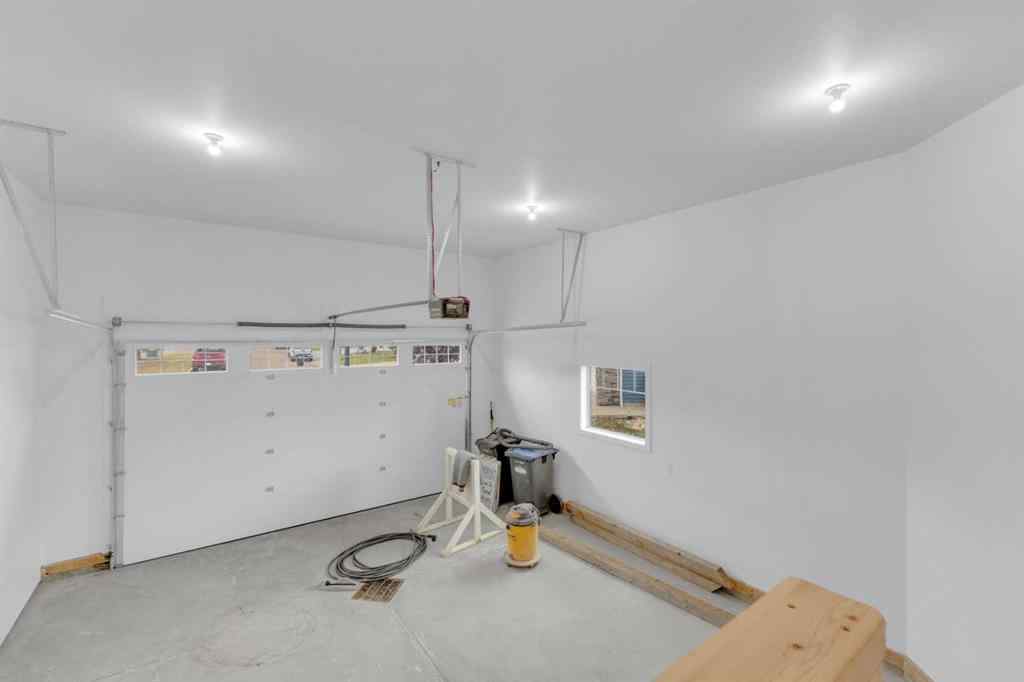 MLS® A2265482 - 15 Rosse Place  in Ryders Ridge Sylvan Lake, Residential