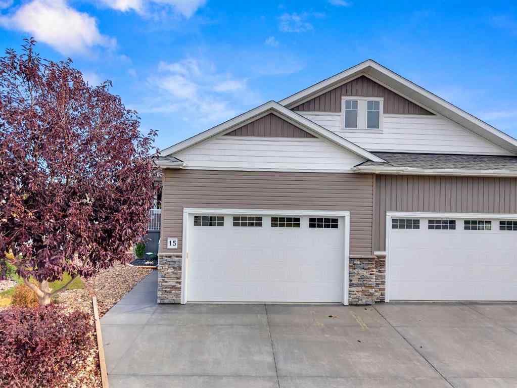 MLS® A2265482 - 15 Rosse Place  in Ryders Ridge Sylvan Lake, Residential