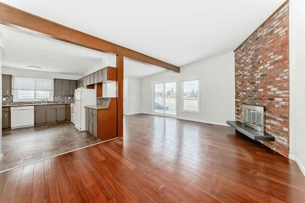 MLS® A2265483 - 6525 & 6527 58 Street NW in Dalhousie Calgary, Multi-Family