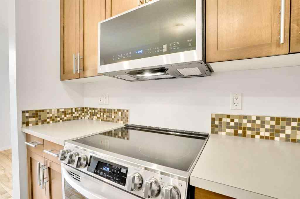 MLS® A2265489 - 175 Chapalina Square SE in Chaparral Calgary, Residential