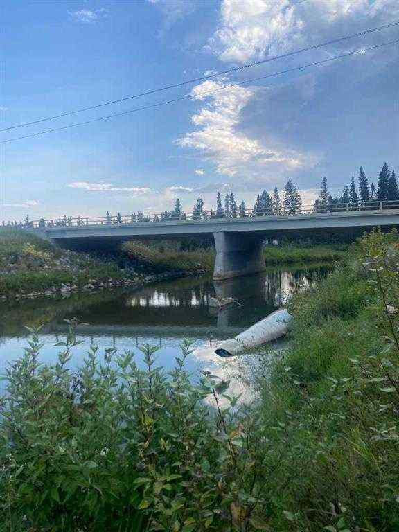 MLS® A2265490 - Unit #4 4354 Highway 27   in NONE Rural Mountain View County, Residential