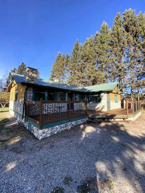MLS® A2265490 - Unit #4 4354 Highway 27   in NONE Rural Mountain View County, Residential