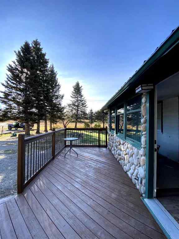 MLS® A2265490 - Unit #4 4354 Highway 27   in NONE Rural Mountain View County, Residential