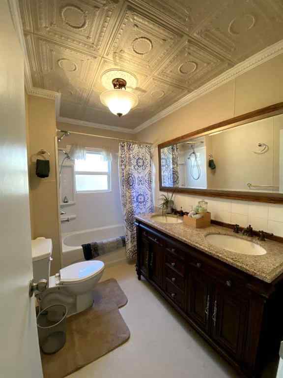 MLS® A2265490 - Unit #4 4354 Highway 27   in NONE Rural Mountain View County, Residential