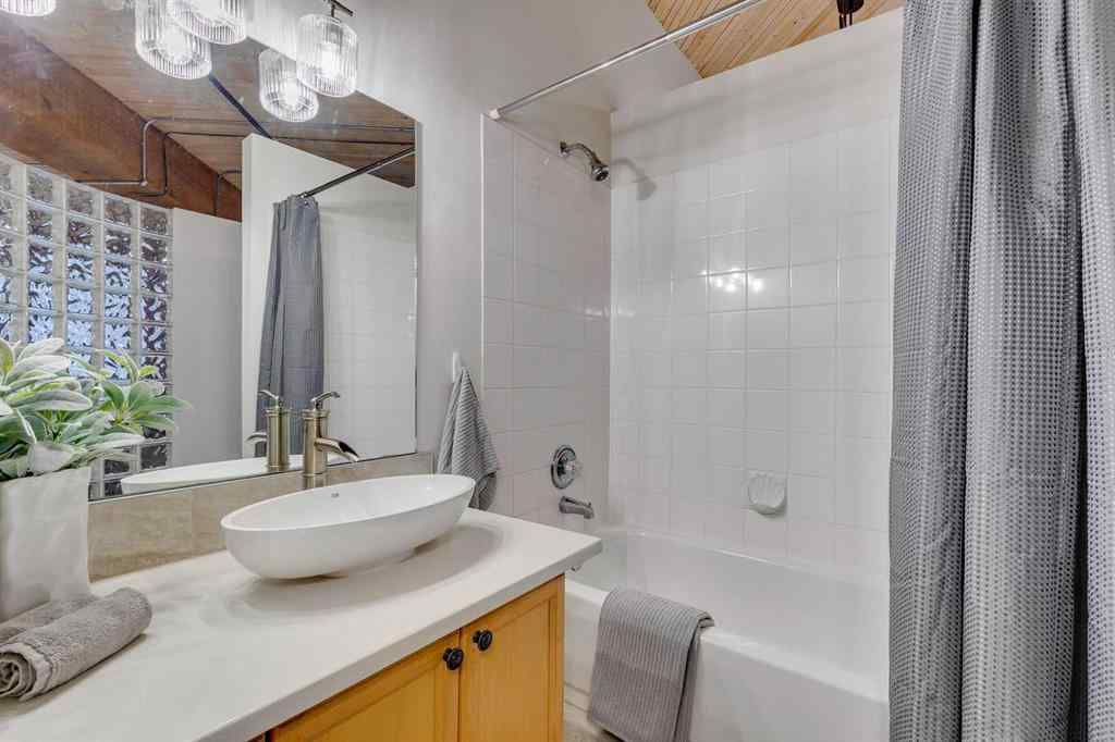 MLS® A2265496 - Unit #204 535 10 Avenue SW in Beltline Calgary, Residential