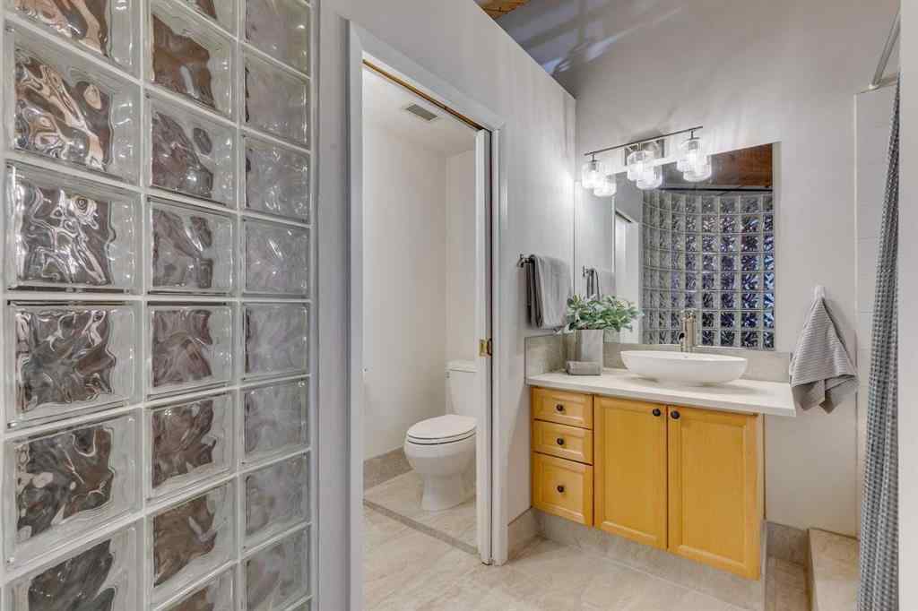 MLS® A2265496 - Unit #204 535 10 Avenue SW in Beltline Calgary, Residential