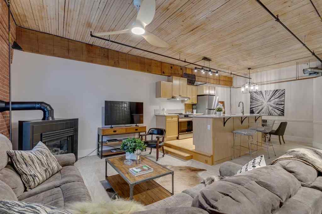 MLS® A2265496 - Unit #204 535 10 Avenue SW in Beltline Calgary, Residential