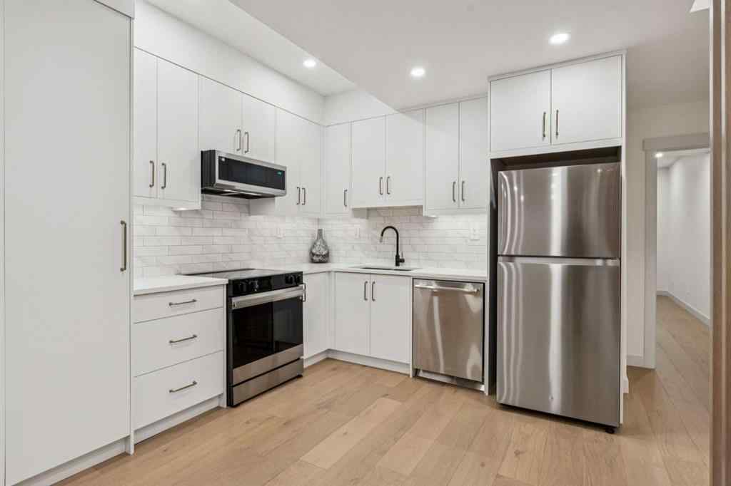 MLS® A2265499 - 1330 8 Avenue SE in Inglewood Calgary, Residential