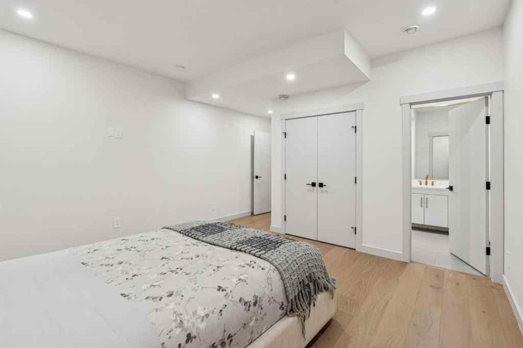 MLS® A2265499 - 1330 8 Avenue SE in Inglewood Calgary, Residential