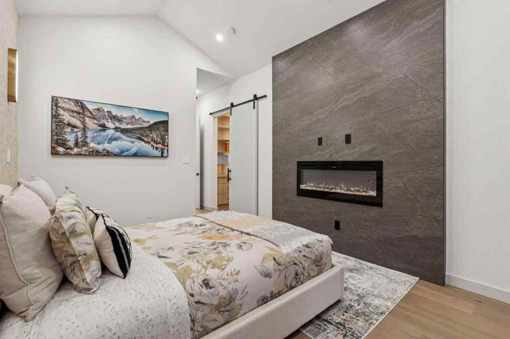 MLS® A2265499 - 1330 8 Avenue SE in Inglewood Calgary, Residential