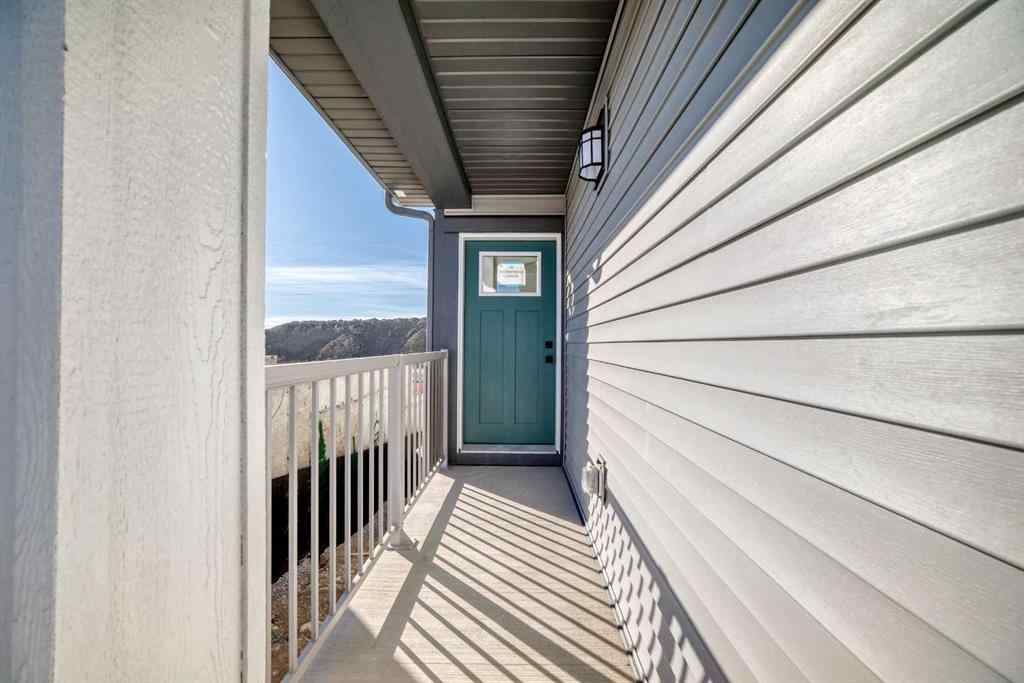 MLS® A2265504 - 40 Southborough Common  in Southbow Landing Cochrane, Residential