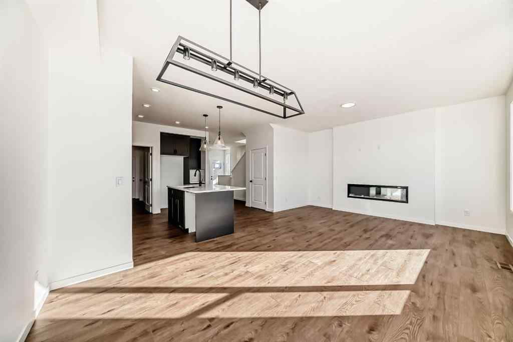 MLS® A2265504 - 40 Southborough Common  in Southbow Landing Cochrane, Residential