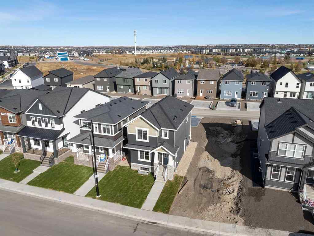 MLS® A2265507 - 994 Chinook Winds Meadow SW in Chinook Gate Airdrie, Residential