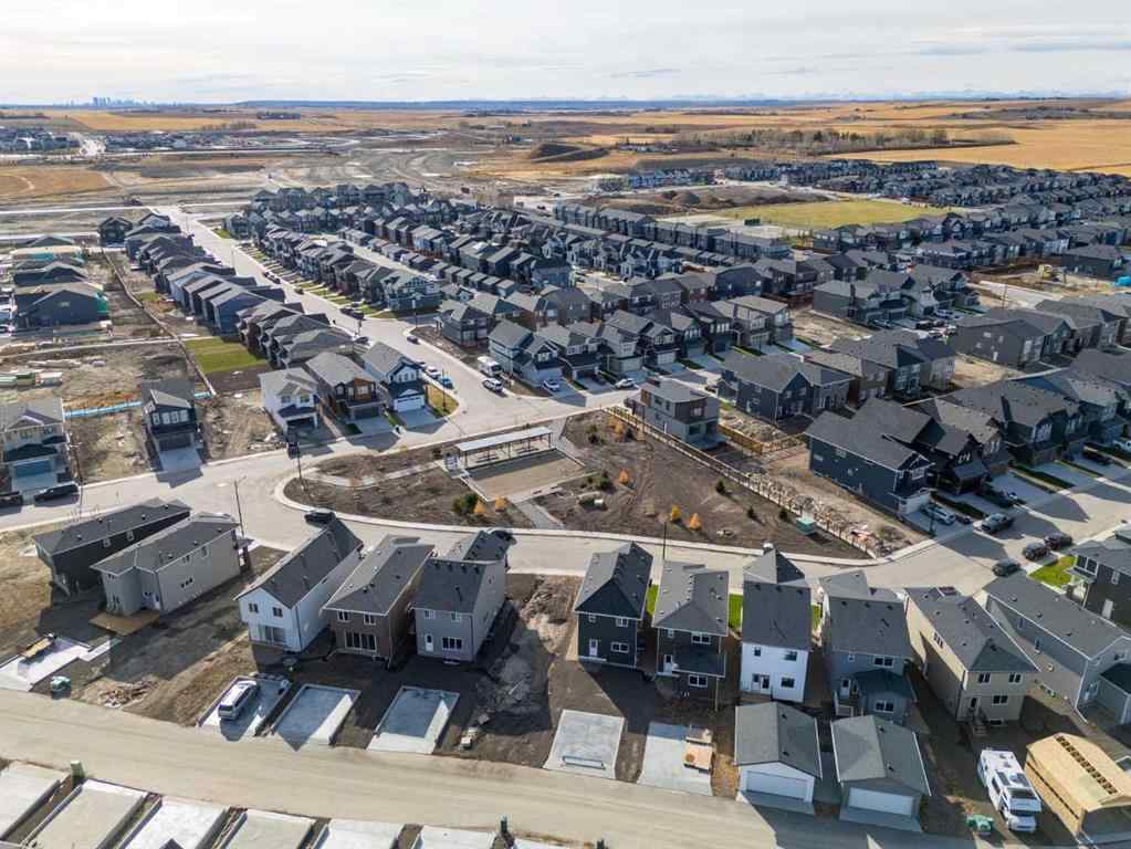 MLS® A2265507 - 994 Chinook Winds Meadow SW in Chinook Gate Airdrie, Residential