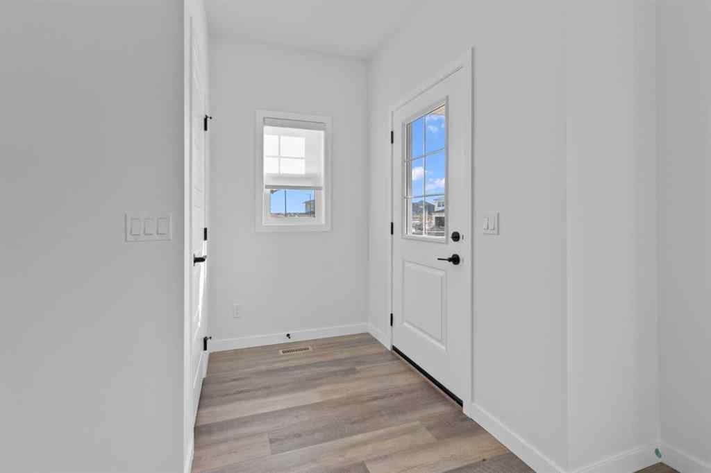 MLS® A2265507 - 994 Chinook Winds Meadow SW in Chinook Gate Airdrie, Residential