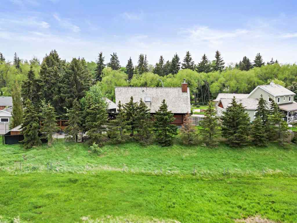 MLS® A2265509 - 2 Wheatland Green  in Westmount_Strathmore Strathmore, Residential