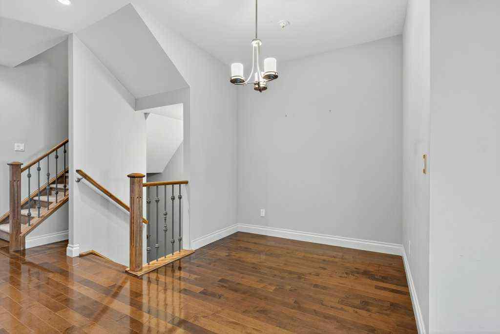 MLS® A2265510 - 513 31 Street NW in Parkdale Calgary, Residential