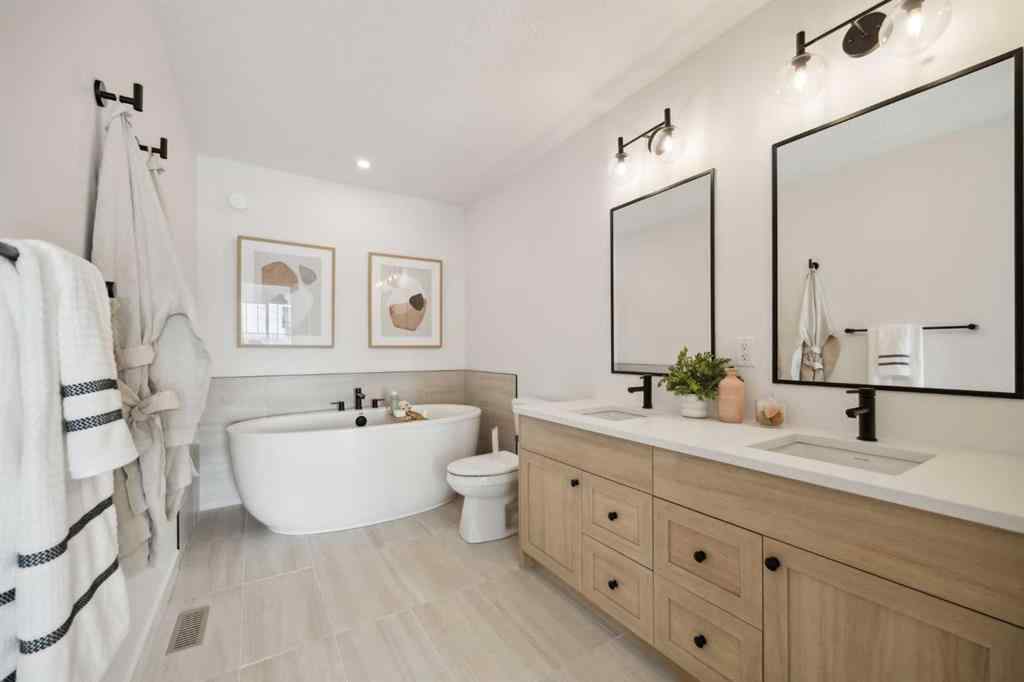 MLS® A2265512 - 209 Southbow Drive  in Southbow Landing Cochrane, Residential