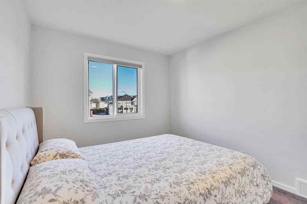 MLS® A2265513 - 285 Yorkville Boulevard SW in Yorkville Calgary, Residential