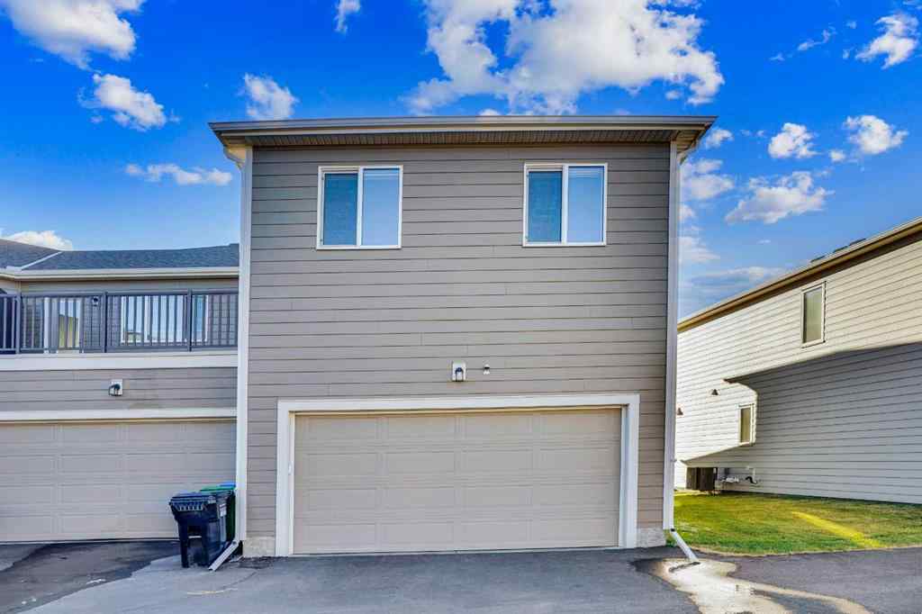 MLS® A2265513 - 285 Yorkville Boulevard SW in Yorkville Calgary, Residential