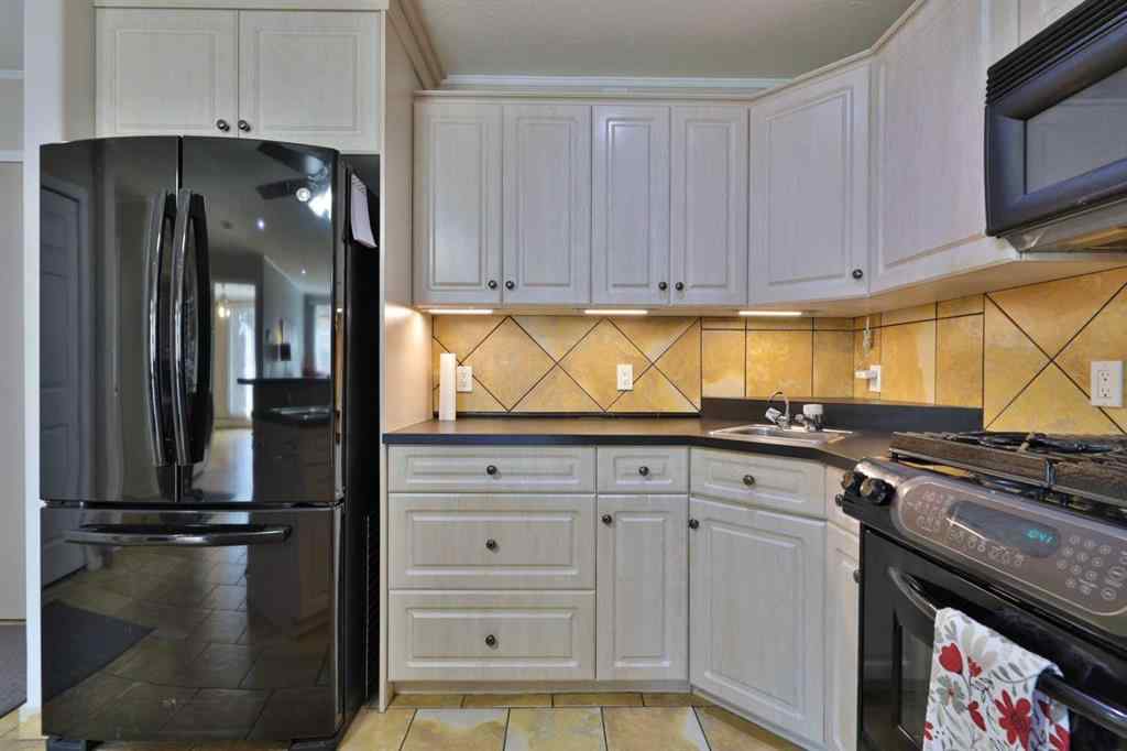 MLS® A2265514 - Unit #105 4834 52A Street  in Downtown Camrose Camrose, Residential