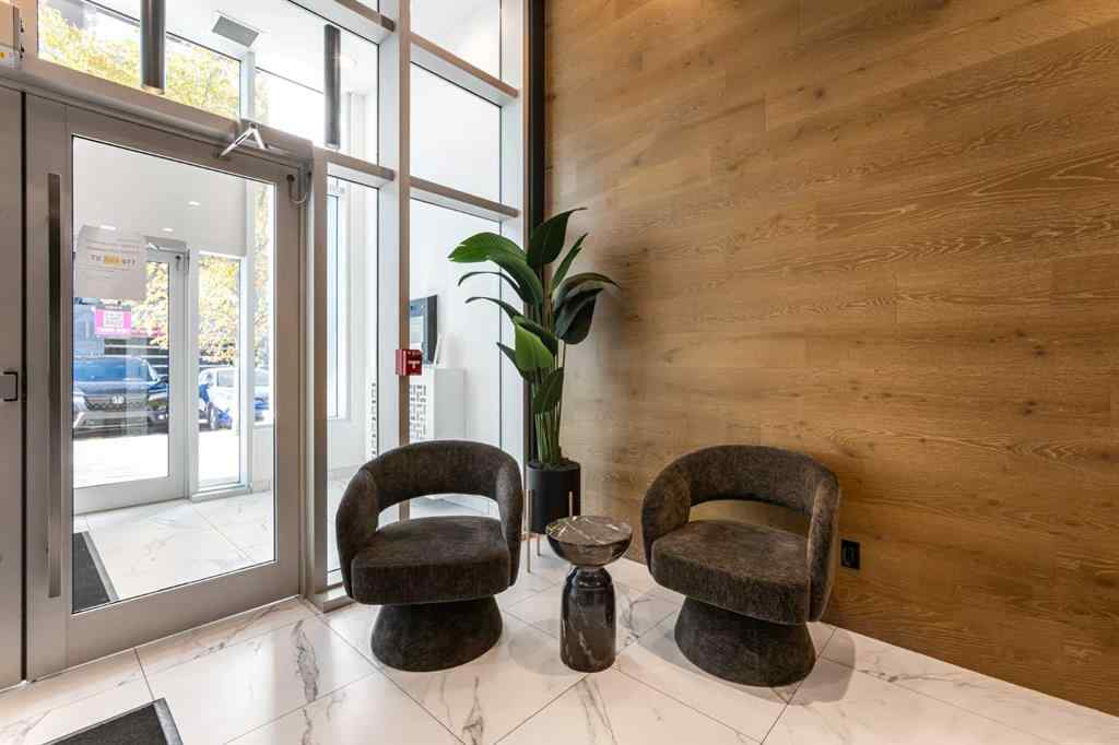 MLS® A2265516 - Unit #308 110 18A Street NW in West Hillhurst Calgary, Residential