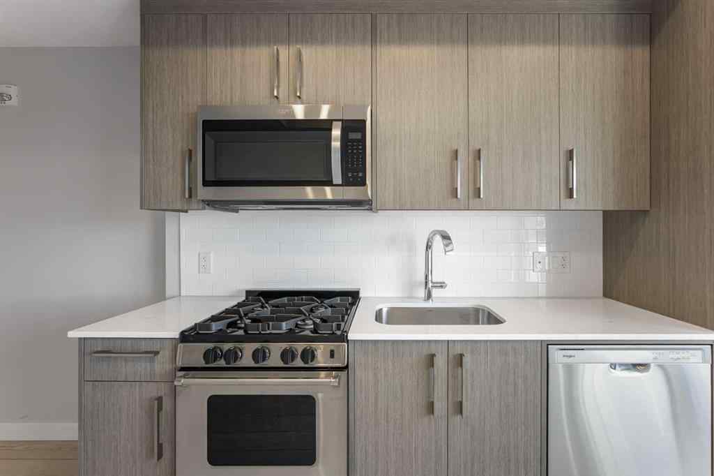 MLS® A2265516 - Unit #308 110 18A Street NW in West Hillhurst Calgary, Residential