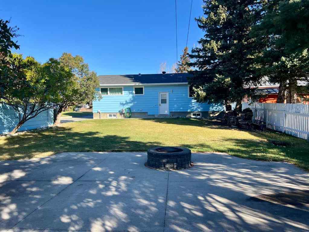 MLS® A2265520 - 342 Canyon Crescent  in NONE Pincher Creek, Residential