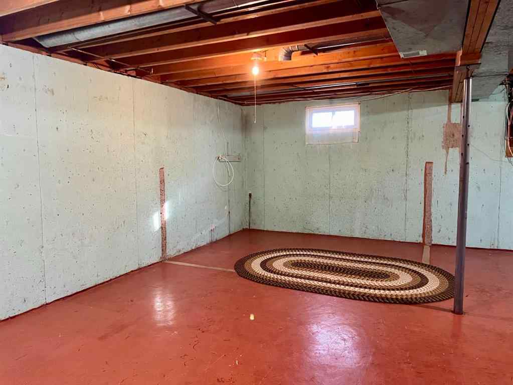 MLS® A2265520 - 342 Canyon Crescent  in NONE Pincher Creek, Residential