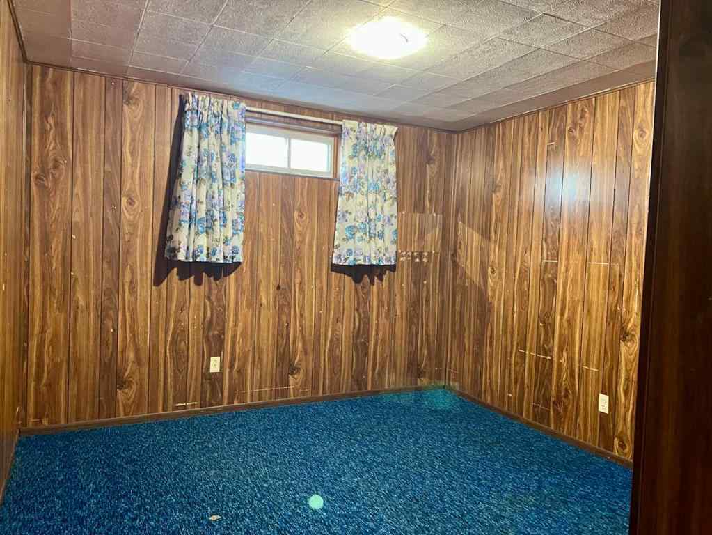 MLS® A2265520 - 342 Canyon Crescent  in NONE Pincher Creek, Residential