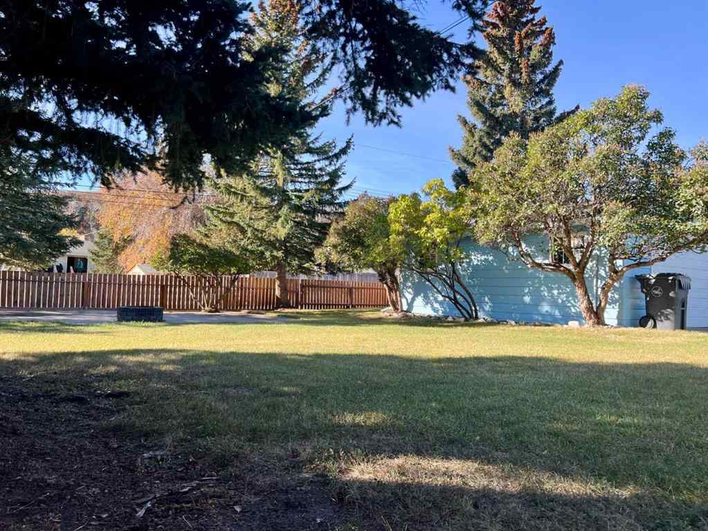 MLS® A2265520 - 342 Canyon Crescent  in NONE Pincher Creek, Residential