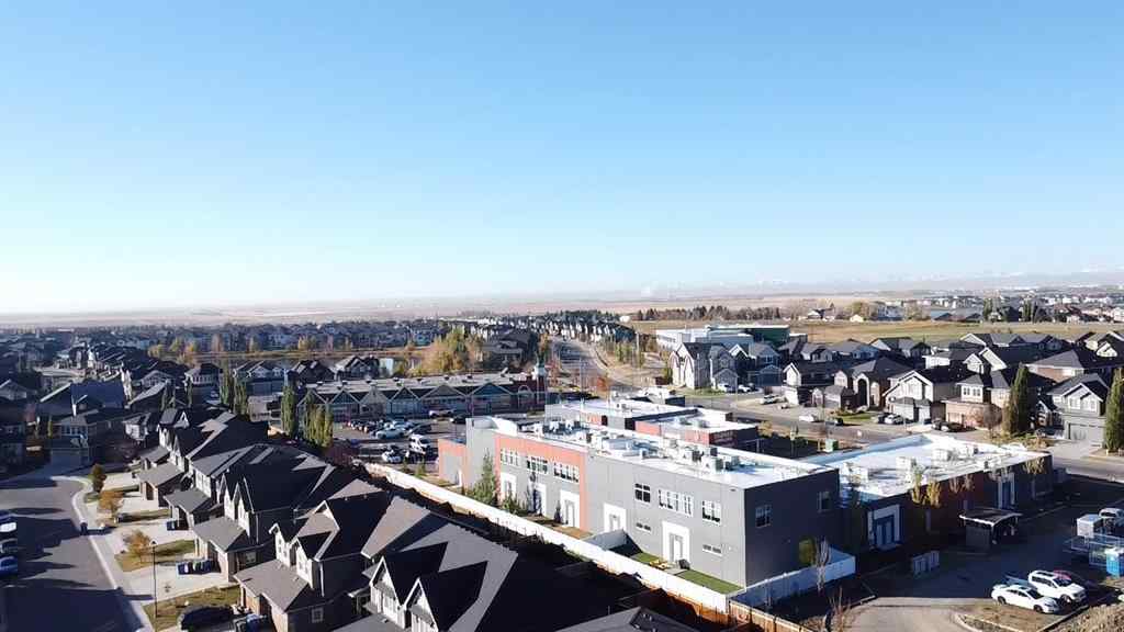 MLS® A2265528 - 321 Kinniburgh Cove  in Kinniburgh North Chestermere, Residential